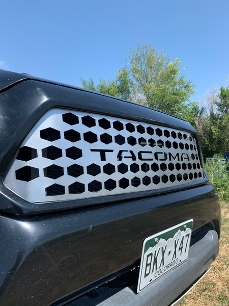 TOYOTA TACOMA GRILLE 2012-2015